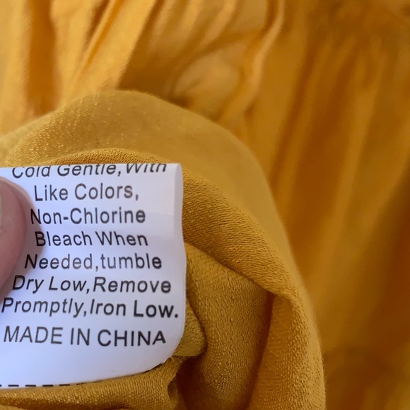 Gold Sundress With Tie Straps 🌴 - Picture 6 of 6